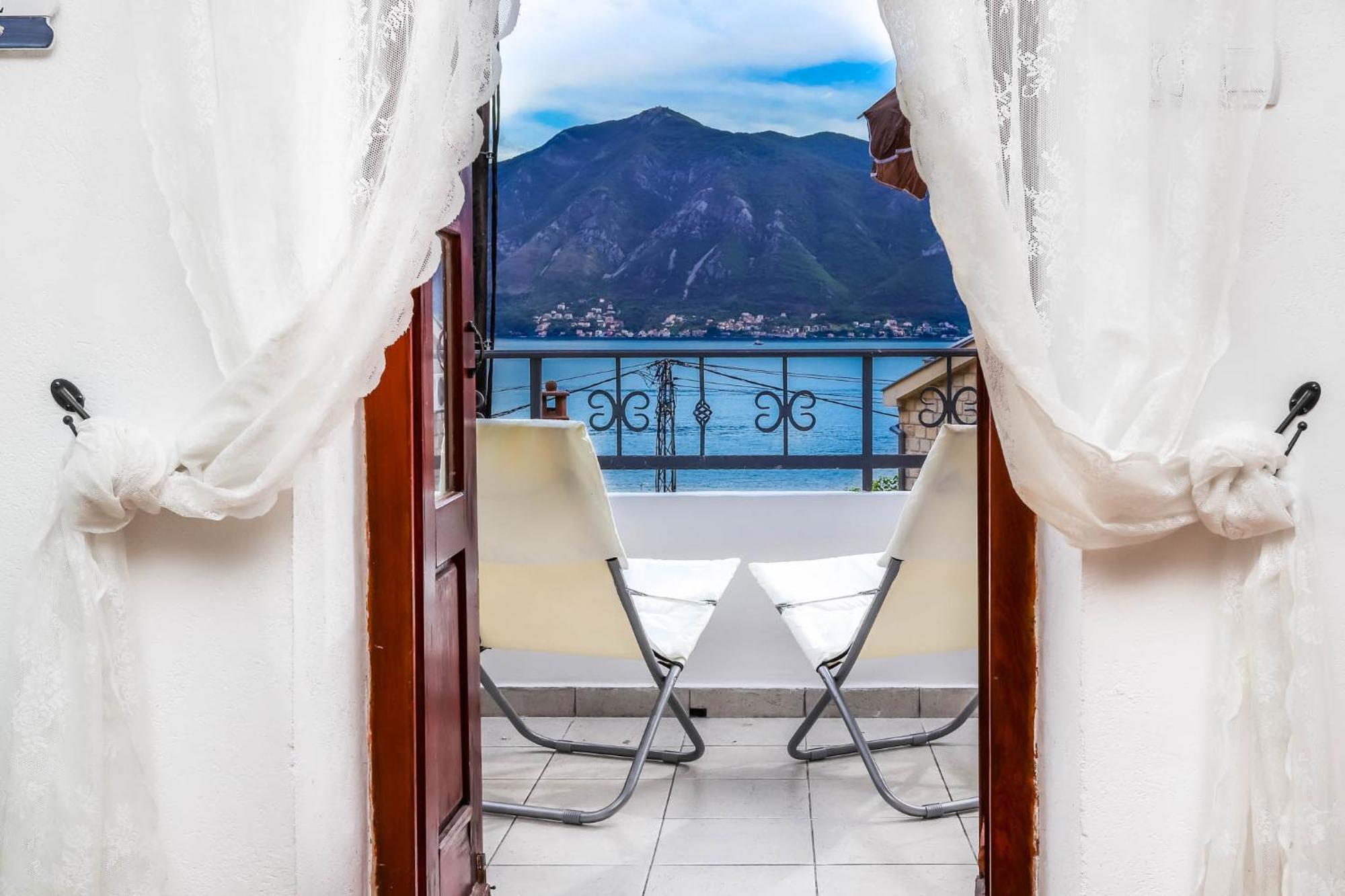 Villa Petrana Kotor Exterior photo